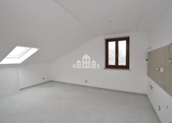 Salone - One-room apartment via san sebastiano, 9, Castellamonte - photo 2