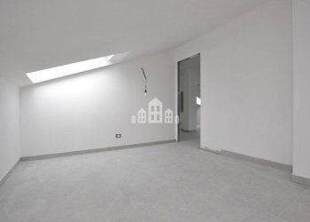 Camera da letto - One-room apartment via san sebastiano, 9, Castellamonte - photo 11