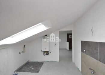 Stanza non arredata - One-room apartment via san sebastiano, 9, Castellamonte - photo 14