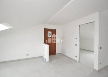 Stanza non arredata - One-room apartment via san sebastiano, 9, Castellamonte - photo 16