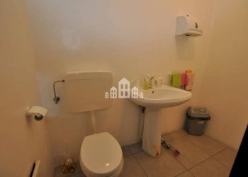 Bagno - Bar Tavola Calda - Fredda via Don Cibrario, 7, Cuorgnè - foto 14