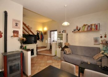 Salone - Two-room apartment piazza Guglielmo Marconi, 6, Salassa - photo 8