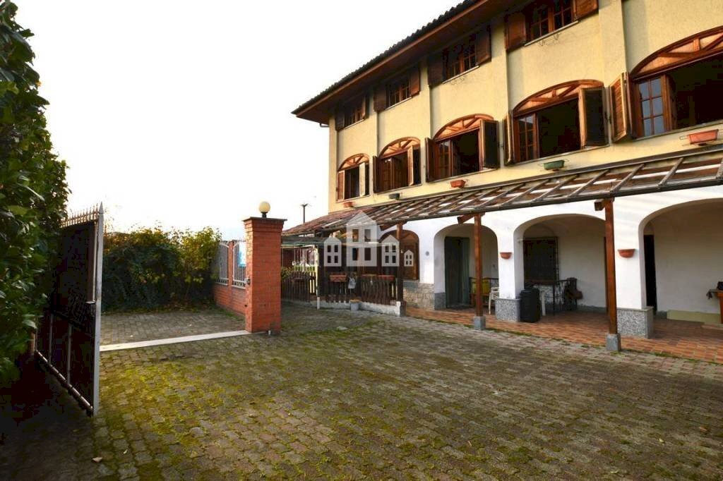 Facciata - Independent house via Aosta, 42, Ivrea - photo 2