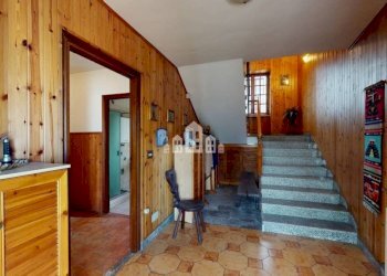 Interno palazzo - Casa indipendente via Aosta, 42, Ivrea - foto 10