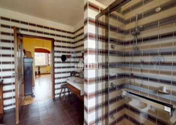 Bagno - Casa indipendente via Aosta, 42, Ivrea - foto 17