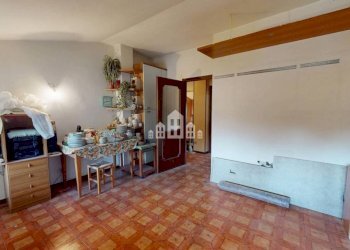 Stanza non arredata - Casa indipendente via Aosta, 42, Ivrea - foto 33