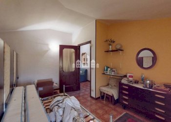 Camera da letto - Casa indipendente via Aosta, 42, Ivrea - foto 41