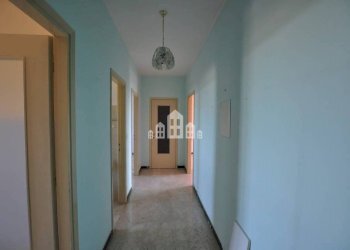 Corridoio - Three-room apartment via Micheletto, 87, Feletto - photo 13