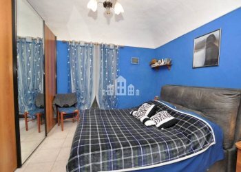 Camera da letto - Casa indipendente via Rivassola, 8, Cuorgnè - foto 10