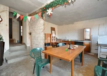 Salone - Casa indipendente via Rivassola, 8, Cuorgnè - foto 14