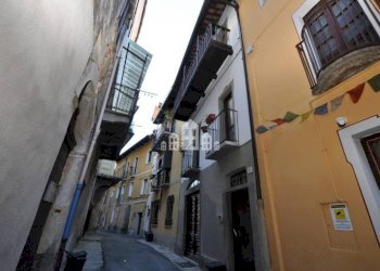 Facciata - Casa indipendente via Rivassola, 8, Cuorgnè - foto 22