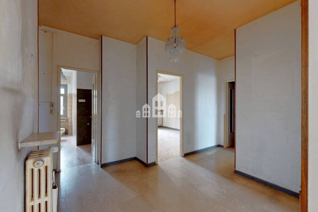 Corridoio - Apartment via Giraudo, 44, Castellamonte - photo 2