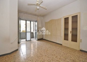 Soggiorno - Apartment via Giraudo, 44, Castellamonte - photo 3