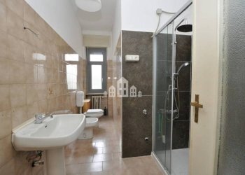 Bagno - Apartment via Giraudo, 44, Castellamonte - photo 12