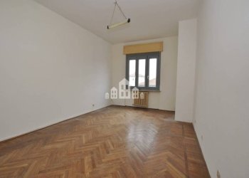 Camera da letto - Apartment via Giraudo, 44, Castellamonte - photo 16