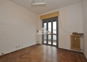 Camera da letto - Apartment via Giraudo, 44, Castellamonte - photo 18