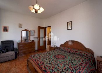 Camera da letto - Quadrilocale via Villa, 10, Valperga - foto 25