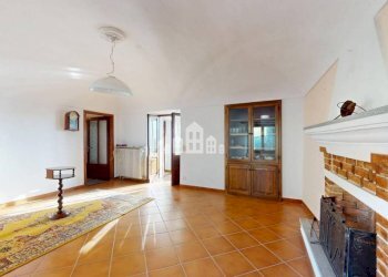 Soggiorno - Independent house via della Villa, 60, Loranzè - photo 5