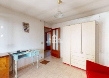 Camera da letto - Independent house via della Villa, 60, Loranzè - photo 18