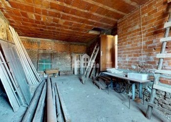 Stanza non arredata - Independent house via della Villa, 60, Loranzè - photo 20