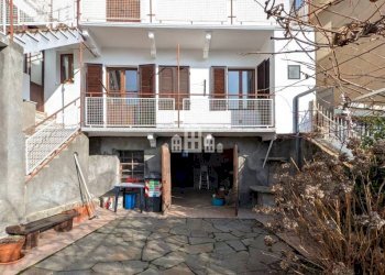 Cortile interno - Independent house via della Villa, 60, Loranzè - photo 30