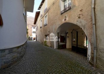 Zona - Casa indipendente via Adua, snc, Issiglio - foto 3