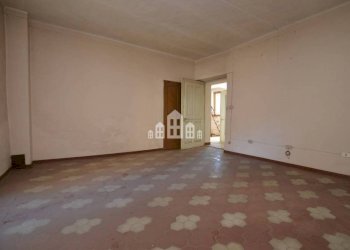 Camera da letto - Casa indipendente via Adua, snc, Issiglio - foto 9