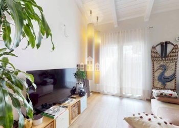 Salone - Appartamento via Baldissero, 19, Vidracco - foto 1