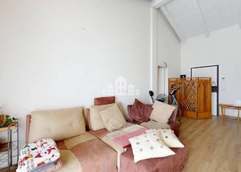 Salone - Appartamento via Baldissero, 19, Vidracco - foto 5