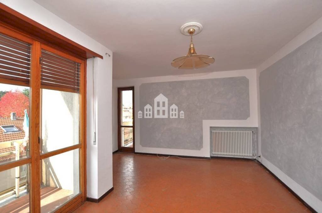 Cucina - Quadrilocale via Torino, 31, Cuorgnè - foto 2