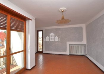 Cucina - Quadrilocale via Torino, 31, Cuorgnè - foto 2