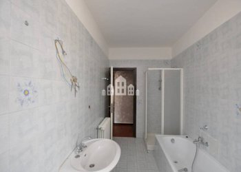 Bagno - Quadrilocale via Torino, 31, Cuorgnè - foto 21