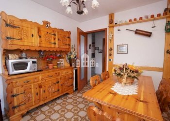 Soggiorno - Three-room apartment via Ceritti, 1, Alpette - photo 12