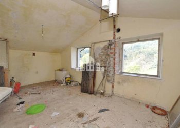 Stanza non arredata - Independent house via Rua, 25, Castellamonte - photo 14