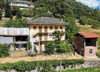 Facciata - Independent house Località Parrocchia, 3, Cuorgnè - photo 1