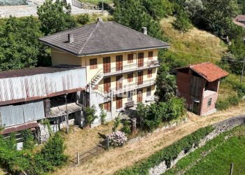 Facciata - Independent house Località Parrocchia, 3, Cuorgnè - photo 2