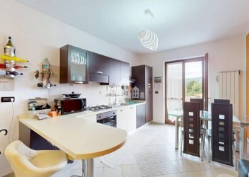 Cucina - Trilocale via Tripoli, 50, Cuorgnè - foto 2