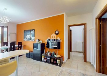 Salone - Trilocale via Tripoli, 50, Cuorgnè - foto 8