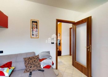 Camera da letto - Trilocale via Tripoli, 50, Cuorgnè - foto 11