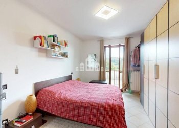 Camera da letto - Trilocale via Tripoli, 50, Cuorgnè - foto 14