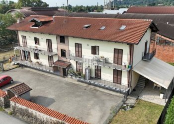 Facciata - Trilocale via Tripoli, 50, Cuorgnè - foto 25