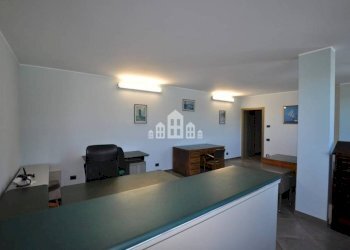 Ufficio - Office via Torino, 62, Cuorgnè - photo 3