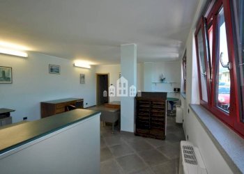 Ufficio - Office via Torino, 62, Cuorgnè - photo 4