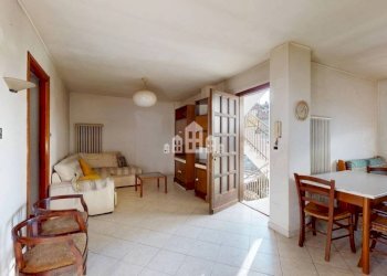 Salone - Trilocale strada per Campo, 7, Castellamonte - foto 9