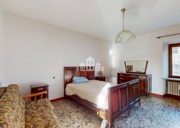 Camera da letto - Trilocale strada per Campo, 7, Castellamonte - foto 13