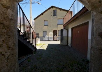 Cortile interno - Independent house via Montellina, 22, Quincinetto - photo 19