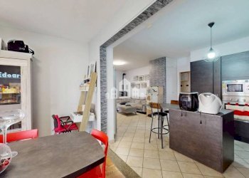 Interno non residenziale - Four-room apartment via Provinciale, 28, Loranzè - photo 5