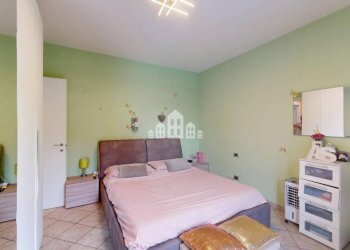 Camera da letto - Four-room apartment via Provinciale, 28, Loranzè - photo 21