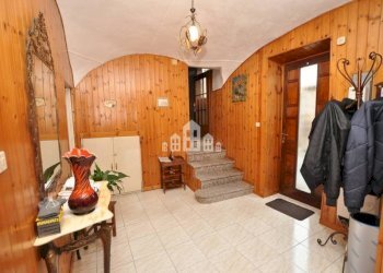 Interno palazzo - Casa indipendente vicolo Vigne, 5, Rivarolo Canavese - foto 6