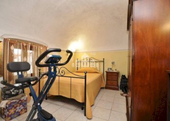 Camera da letto - Casa indipendente vicolo Vigne, 5, Rivarolo Canavese - foto 15